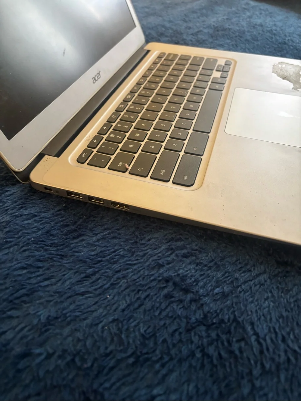 Acer Silver Chromebook Laptop - does not have charger